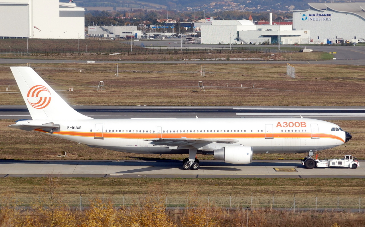 Airbus A-300b4-200